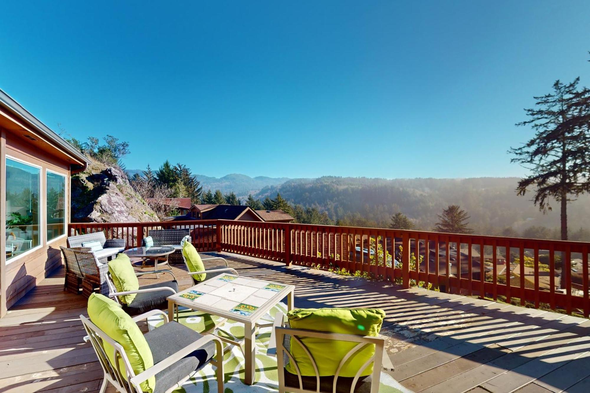 Sea Wolf Villa Carpenterville Exterior photo