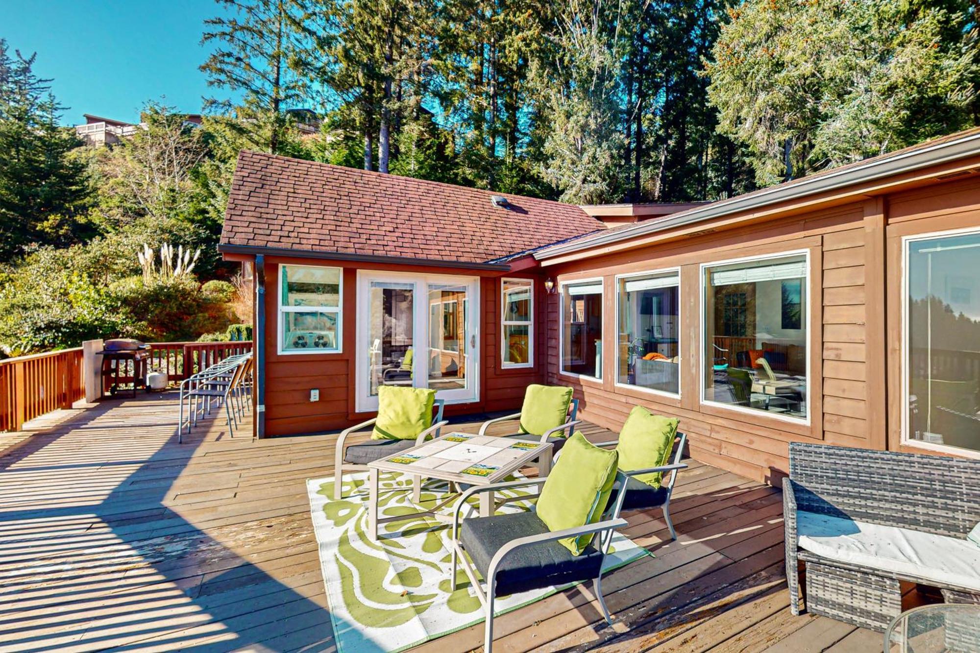 Sea Wolf Villa Carpenterville Exterior photo
